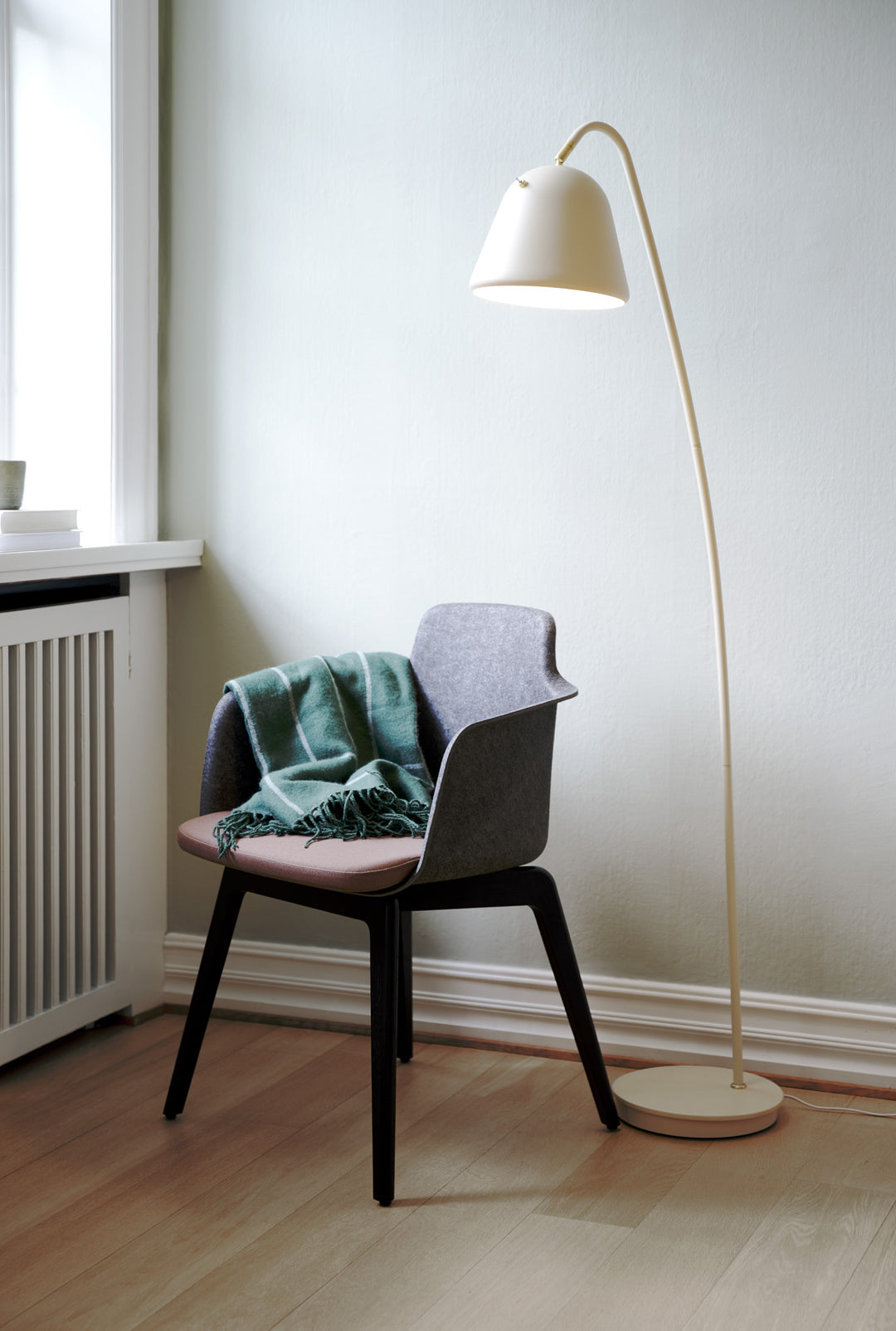 Nordlux Fleur | Floor | White Floor Light 2112124001
