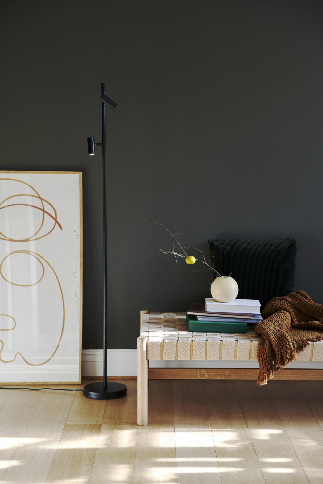 Nordlux Omari | Floor | Black Floor Light 2112254003