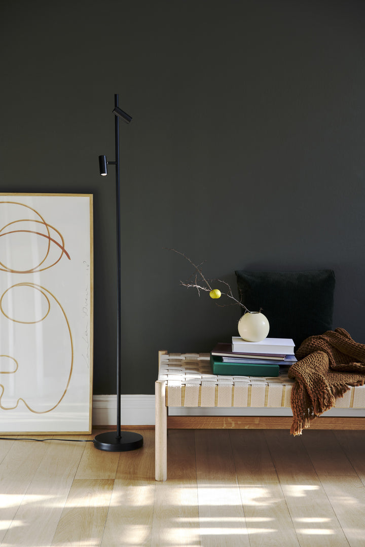 Nordlux Omari | Floor | Black Floor Light 2112254003
