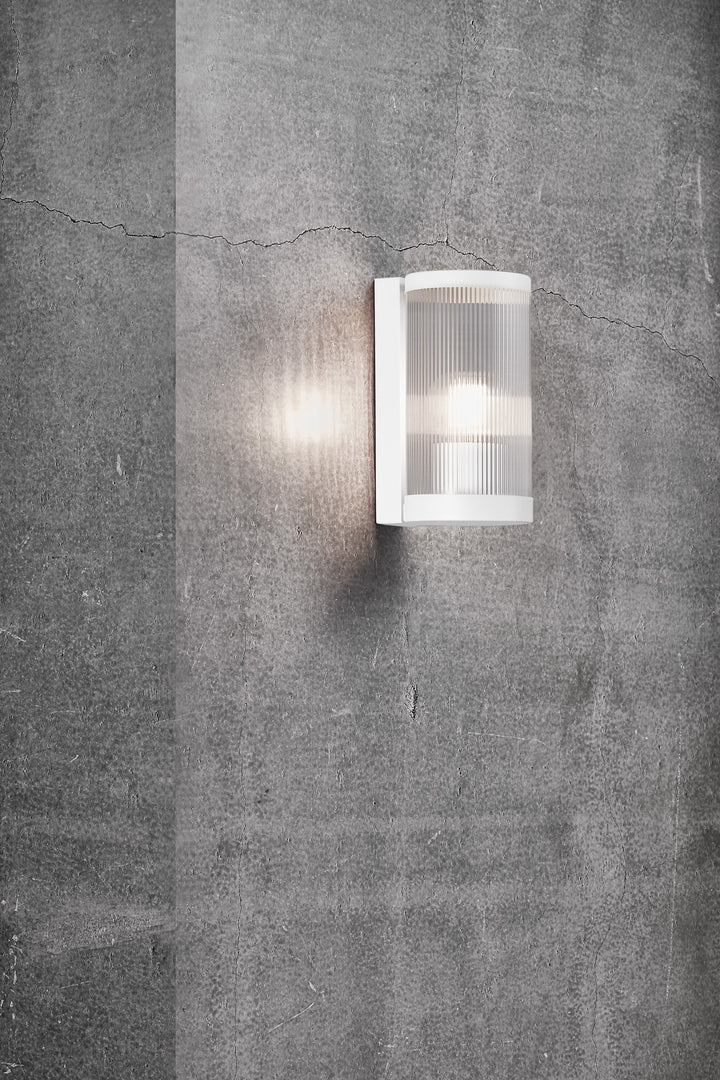 Coupar wall White Wall Light White