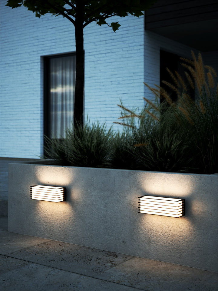 Nordlux Fluctus 28 | Wall | Black Wall Light 2318231003