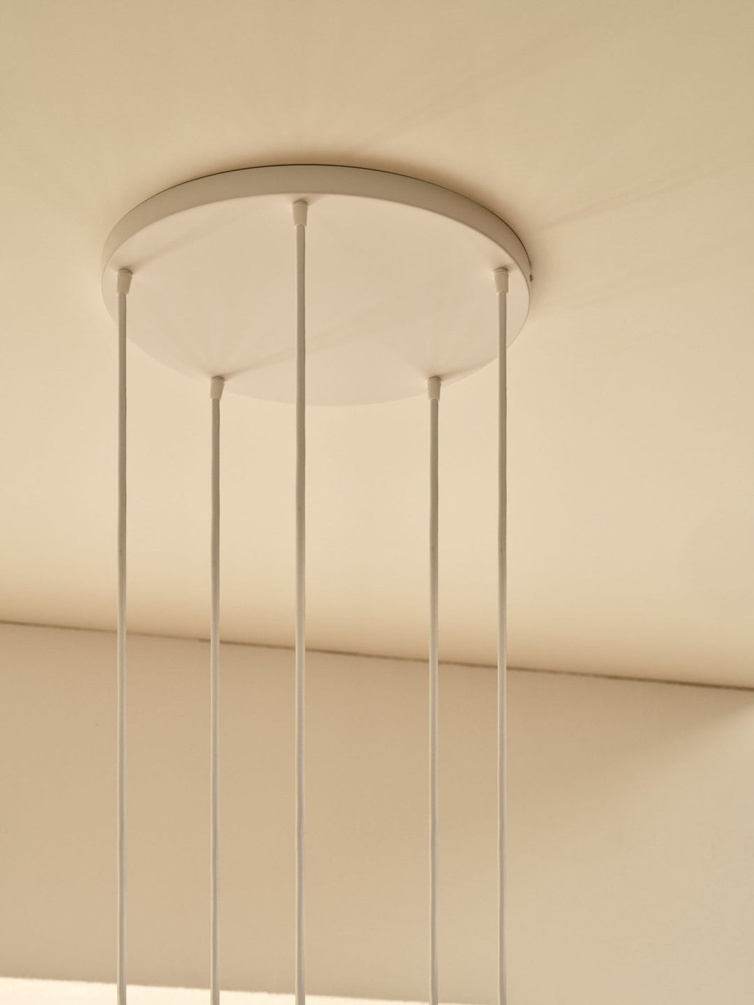 Luana 5-Exits Canopy White | Pendant Light Cluster Accessory 2512729001