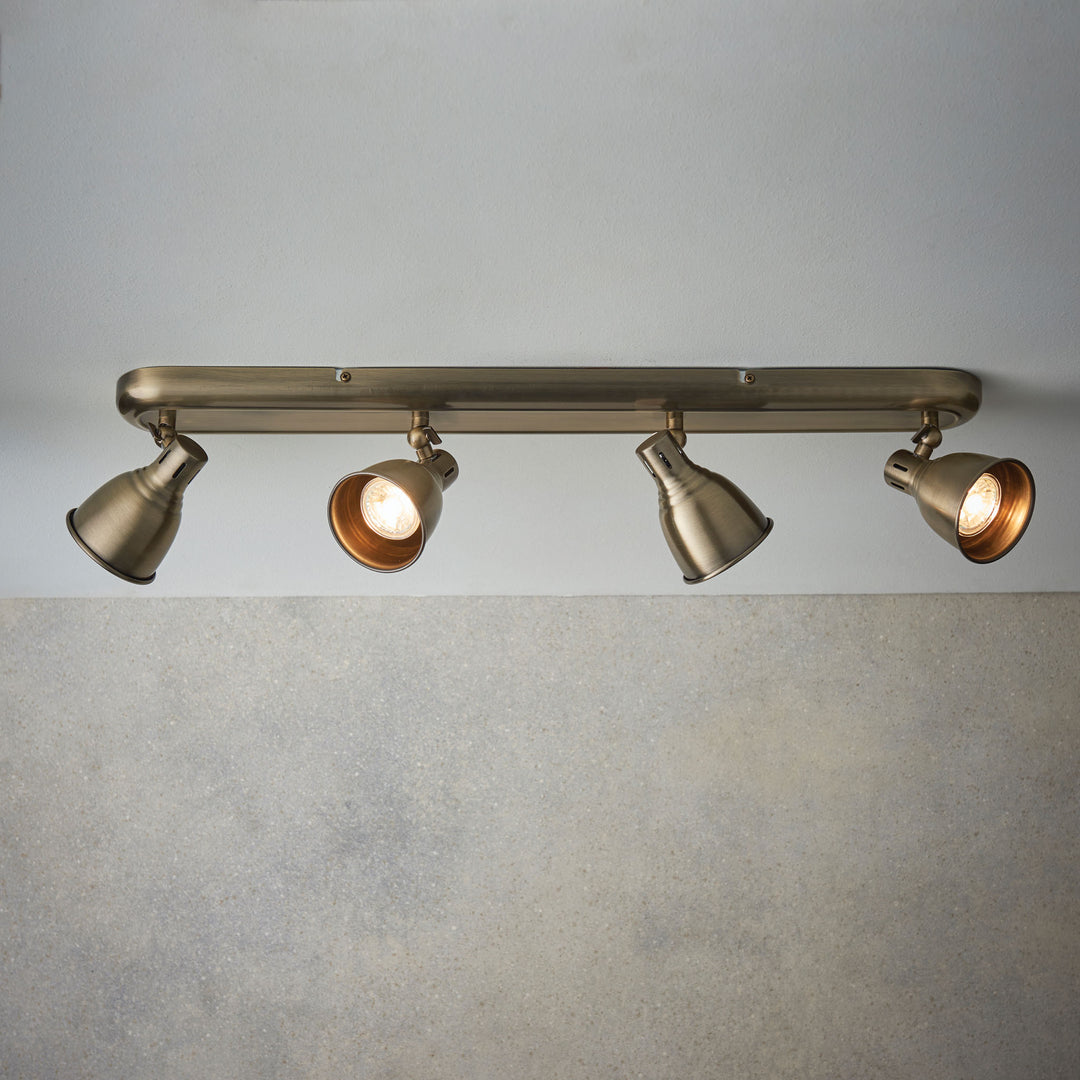 Westbury 4lt plate spotlight Brass