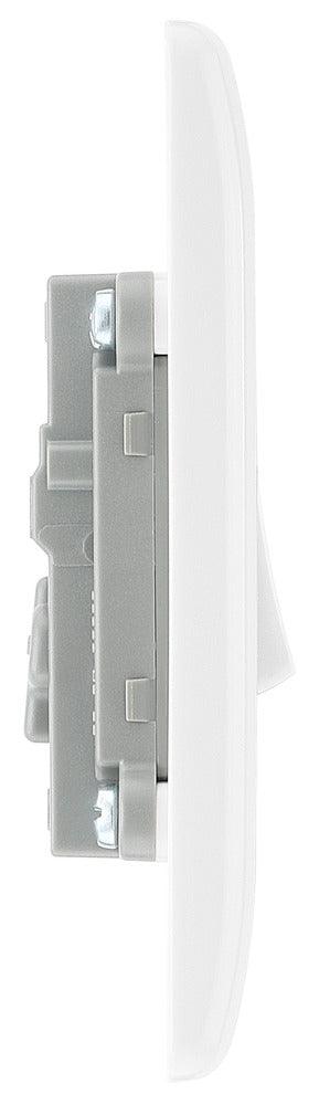 800 Series 20A Intermediate Switch - Prisma Lighting