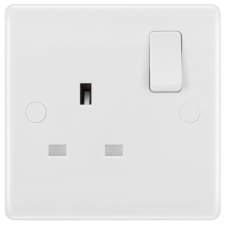 800 Series 13A Double Pole 1 Gang Switched Socket - Prisma Lighting