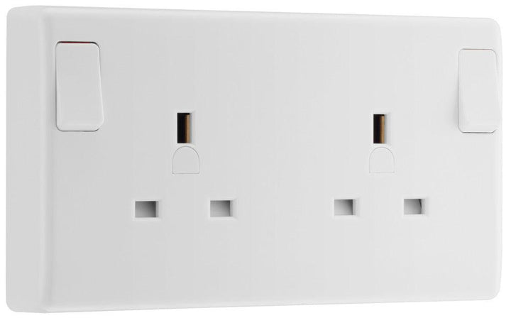 800 Series 13A Single Pole 1-Gang to 2-Gang Converter Switched Socket Outlet - Prisma Lighting