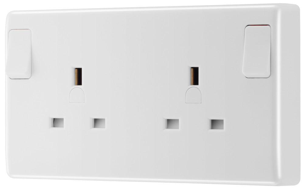 800 Series 13A Single Pole 1-Gang to 2-Gang Converter Switched Socket Outlet - Prisma Lighting