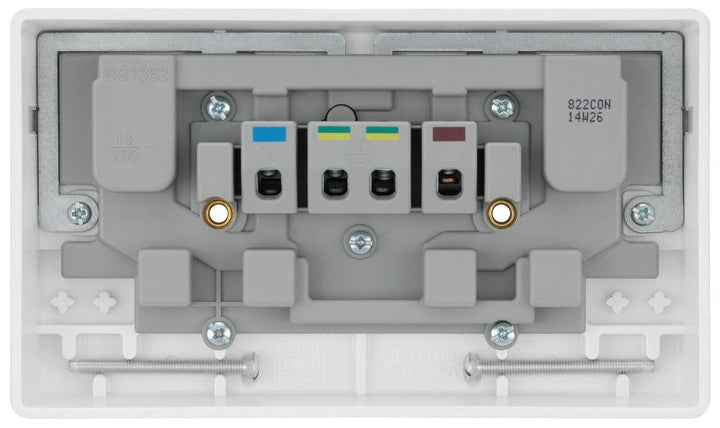 800 Series 13A Single Pole 1-Gang to 2-Gang Converter Switched Socket Outlet - Prisma Lighting