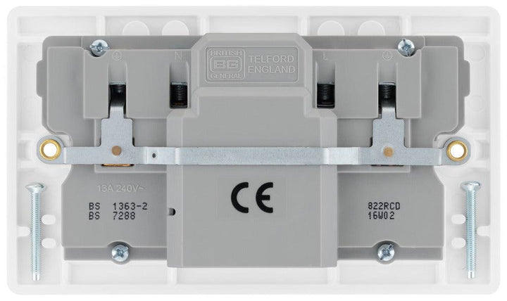 800 Series 13A 2-Gang Switched Socket with RCD Protection - Prisma Lighting