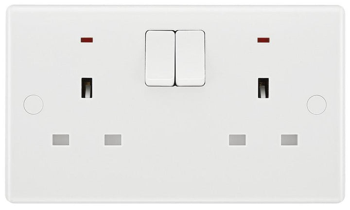 800 Series 13A 2-Gang Switched Socket with Indicators - Prisma Lighting
