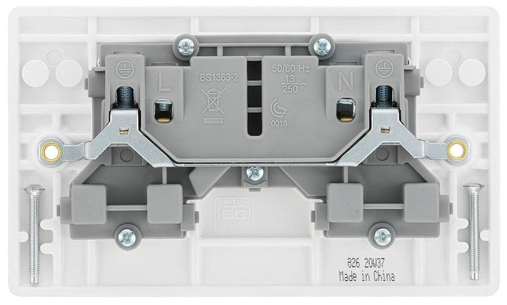 800 Series 13A 2-Gang Switched Socket with Indicators - Prisma Lighting