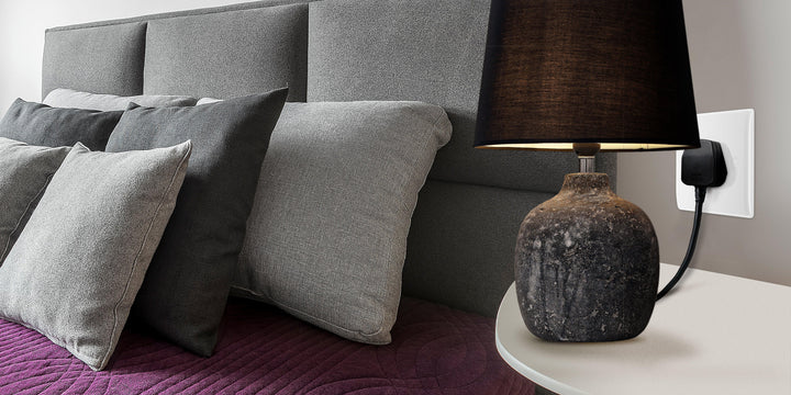 800 Series 2A 1-Gang Unswitched Socket, Round Pin - Prisma Lighting