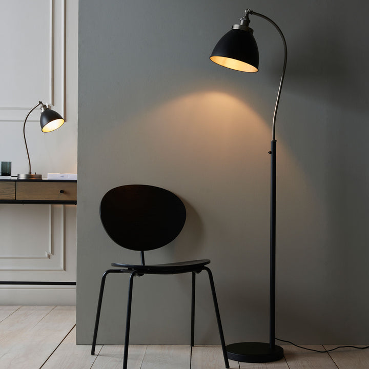Franklin Task Floor Metal