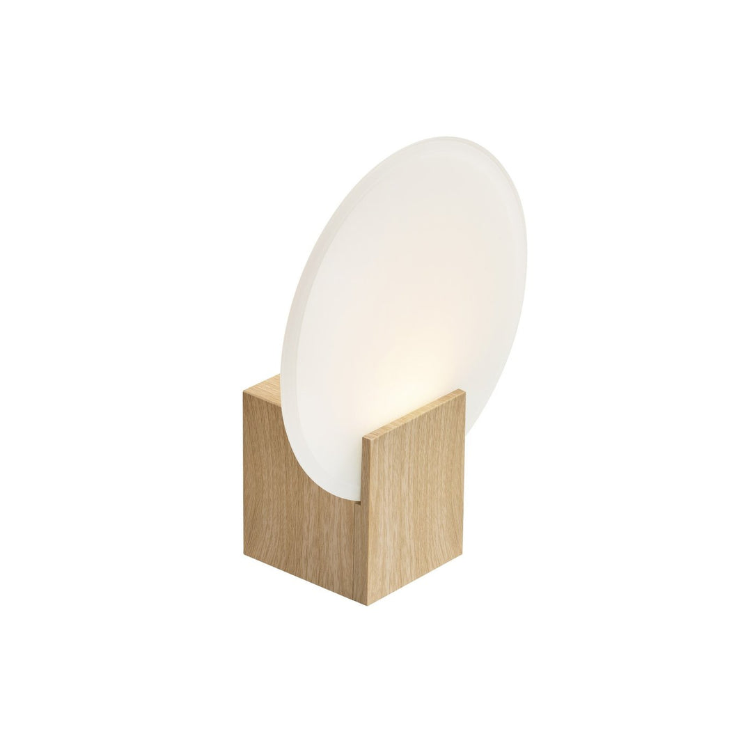 Hester | Wall | Wood 2015391014