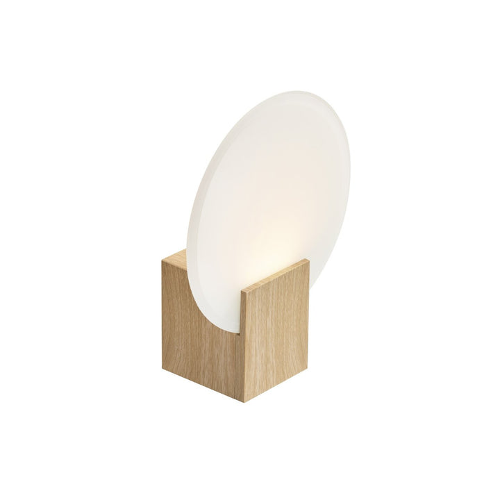 Hester | Wall | Wood 2015391014