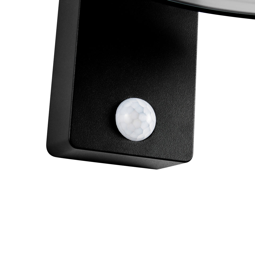 Justina Wall | Solar Light | Black