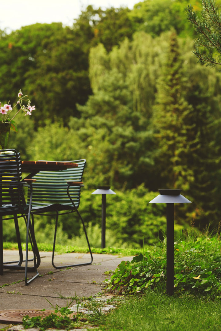Justina Garden | Solar Light | Black