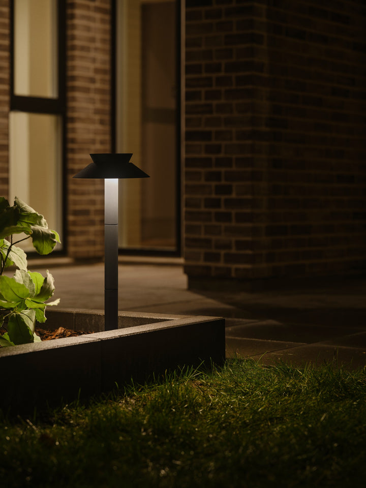 Justina Garden | Solar Light | Anthracite