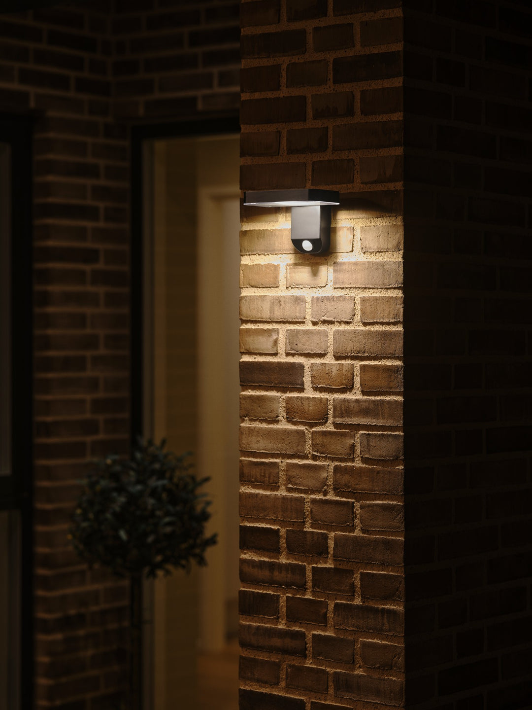 Rica Square | Wall | Black Wall Light