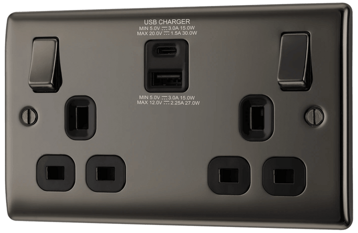 Nexus Metal 2G Switched Socket + USB Charging 30W (USB-A & USB-C) - Prisma Lighting