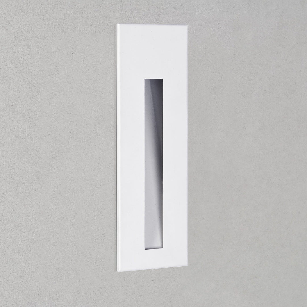 Astro Borgo 55 LED 3000K Marker Light in Matt White – Minimalist Recessed Wall Light