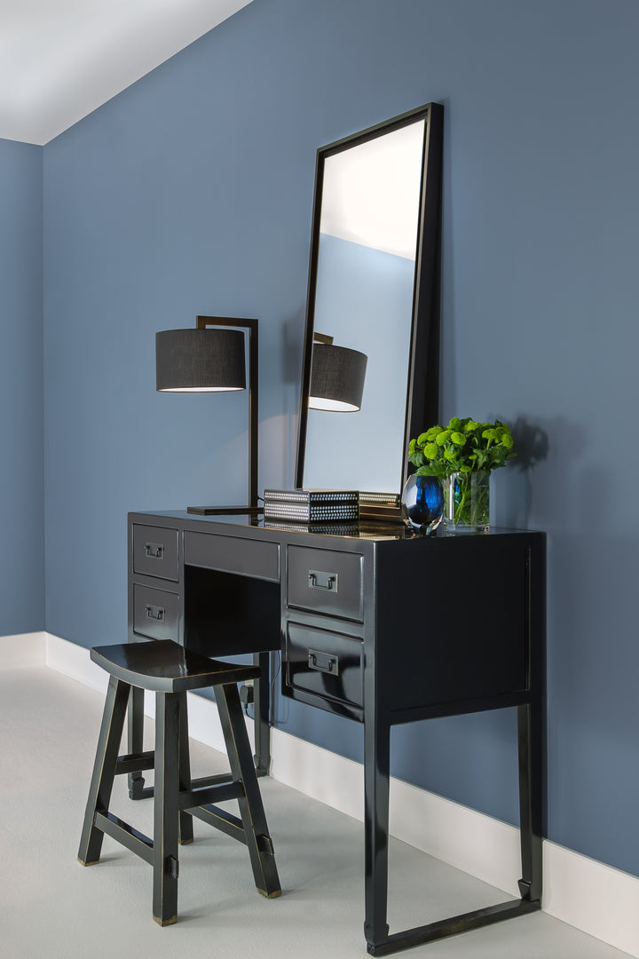 Sleek profile of Ravello Table Lamp showing cantilever arm and minimal base