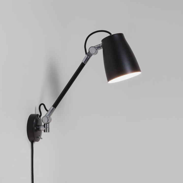 Astro Atelier Grande Wall Light in Matt Black – Adjustable Industrial Style Wall Light