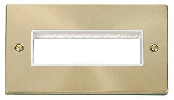 Click Deco Six Module Minigrid - Prisma Lighting