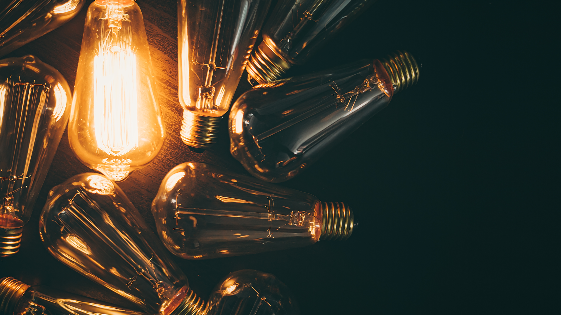 Filament Bulbs | Bulbs with Filament | Prisma Lighting