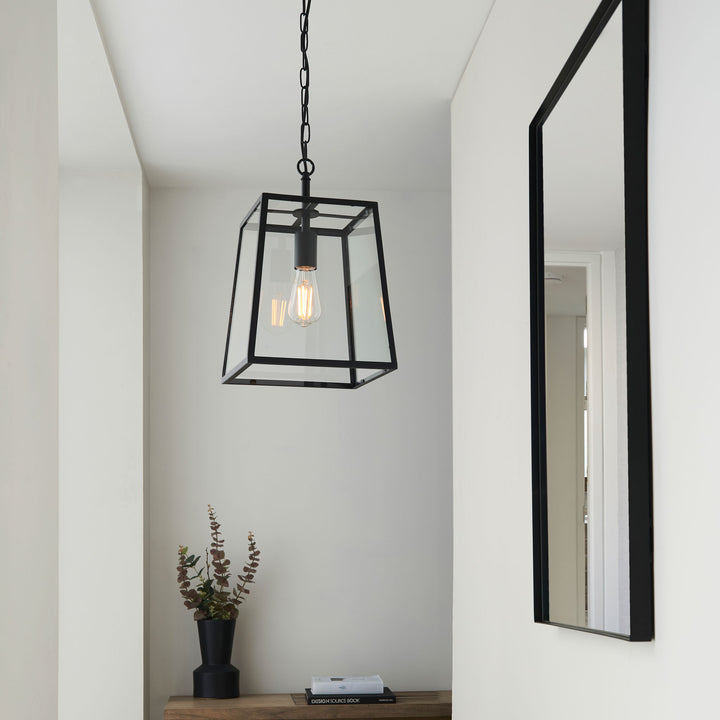 Hurst Pendant Black