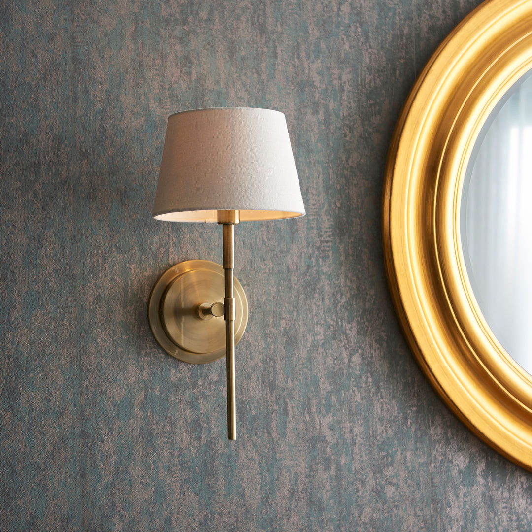 Rennes & Cici Wall Brass