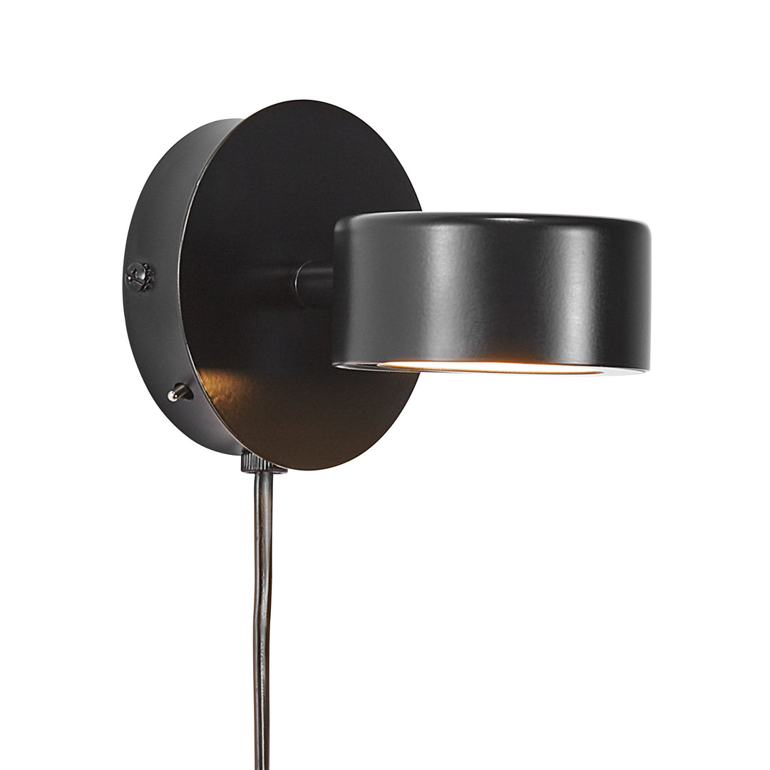 Clyde Wall Light Black