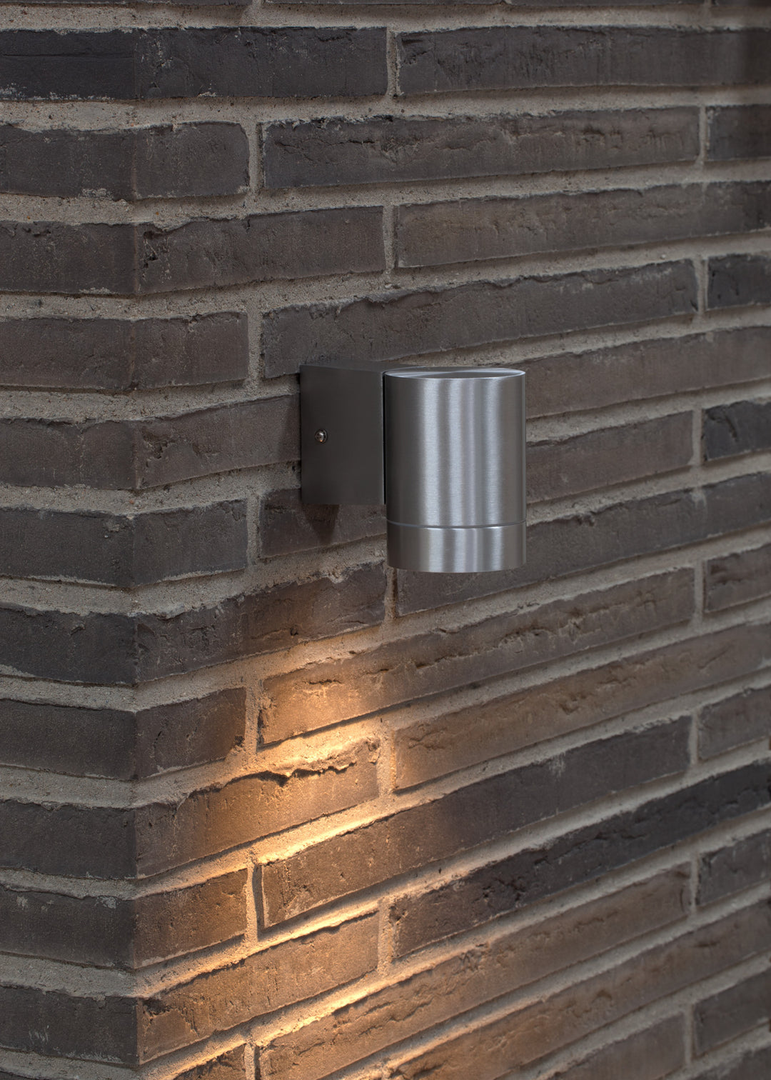 Tin Maxi Wall Light Aluminium