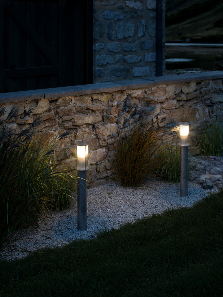 Linton Pole Galv Garden Light Galvanized