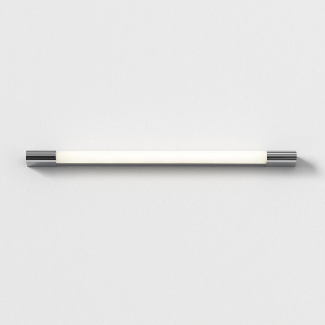 Slim-profile aluminium Palermo 900 LED with polycarbonate diffuser
