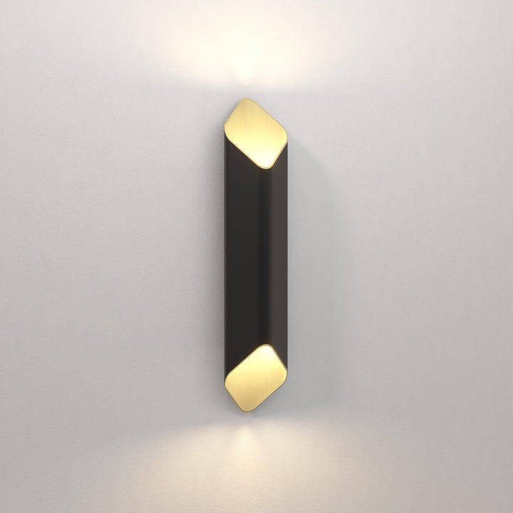 Image of Astro Ako 600 Phase, supplied by Prisma Lighting