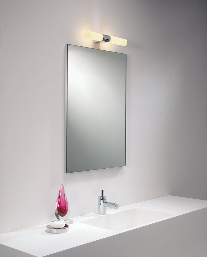 Padova wall light above bathroom mirror, ambient illumination in situ