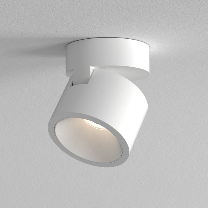 Astro Lynx surface spotlight in matt white