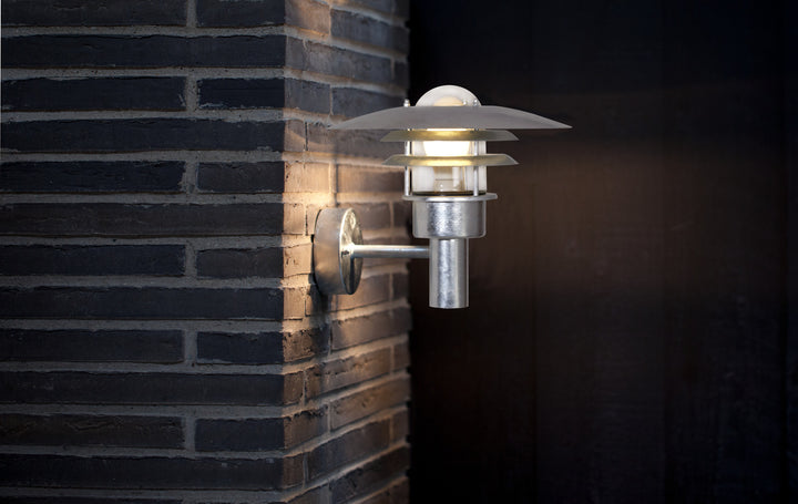 Lonstrup 32 Wall Light Galvanized