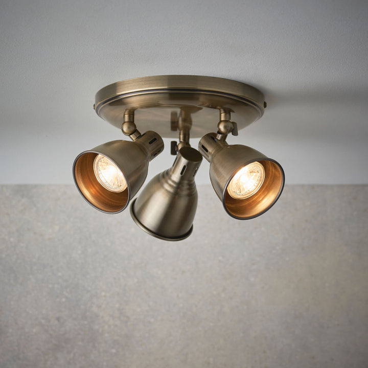 Westbury 3lt round spotlight Brass