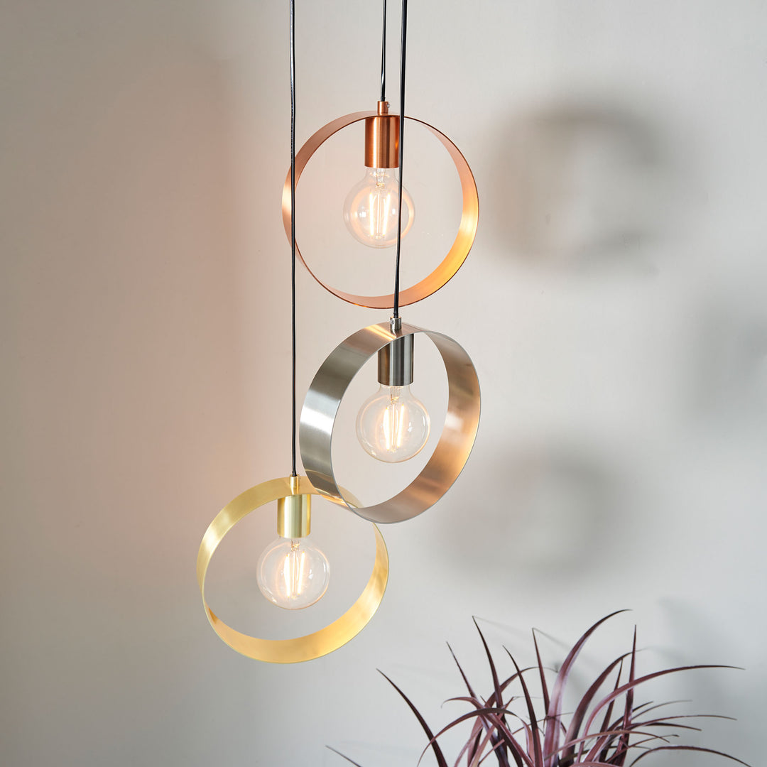 Hoop 3lt pendant Brass