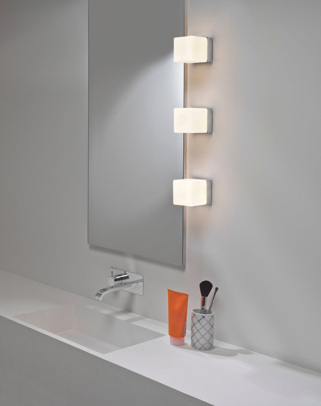 Image of Astro Cube, supplied by Prisma Lighting