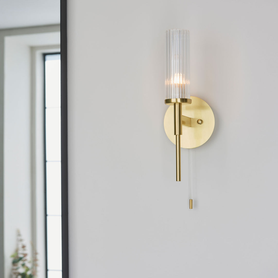 Talo Wall Brass