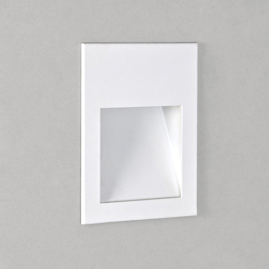 Astro Borgo 90 LED 2700K Marker Light in Matt White – Minimalist Recessed Wall Light