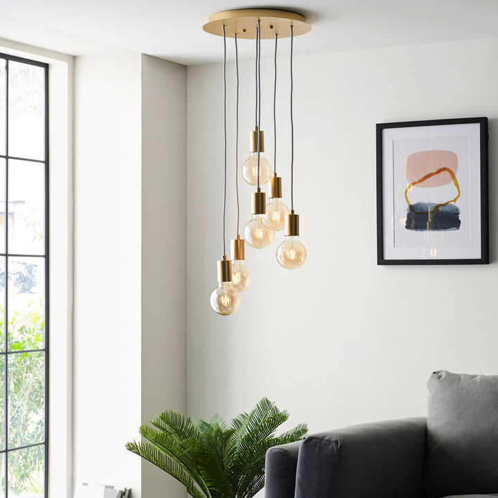 Studio 6lt pendant Gold