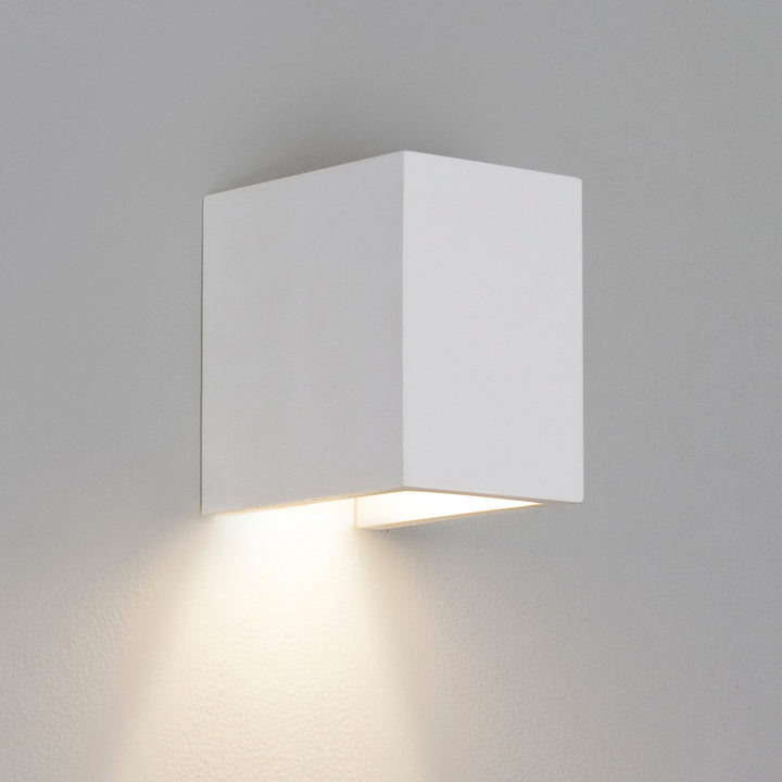 Astro Parma 110 plaster wall light, cube shape casting upward/downward glow
