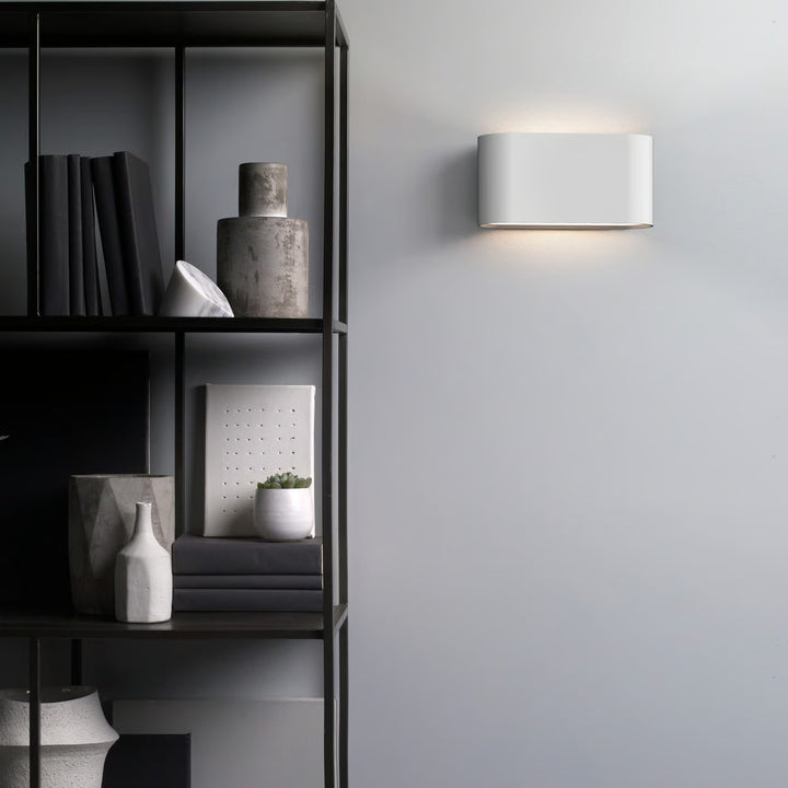 Ambient shot of Velo 280 casting up/down light on wall