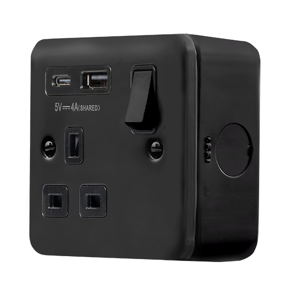 Black Industrial Wall  Metal Clad Pro 13A 1G Safety Shutter Switched Socket Outlet With Type A & C Usb (4A Shared) Outlets MCP585BK