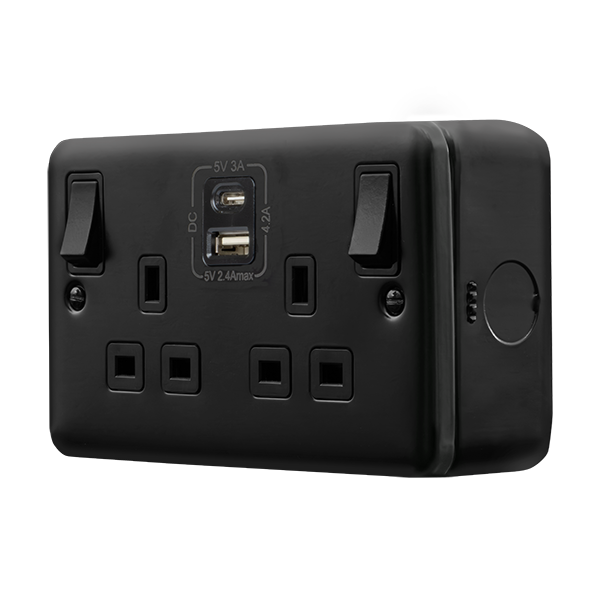 Black Industrial Wall  Metal Clad Pro 13A 2G Safety Shutter Switched Socket Outlet With Type A & C Usb (4.2A) Outlets MCP586BK