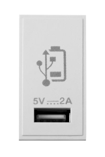 Click New Media NEW MEDIA SINGLE 2A USB CHARGING MODULE - WHITE MM515WH